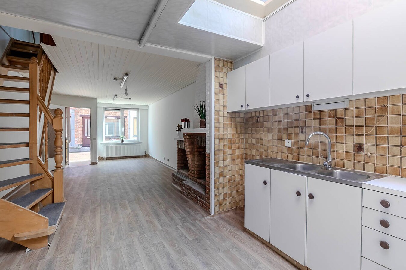 Leuke stadswoning met 2 slpks - ideale locatie 