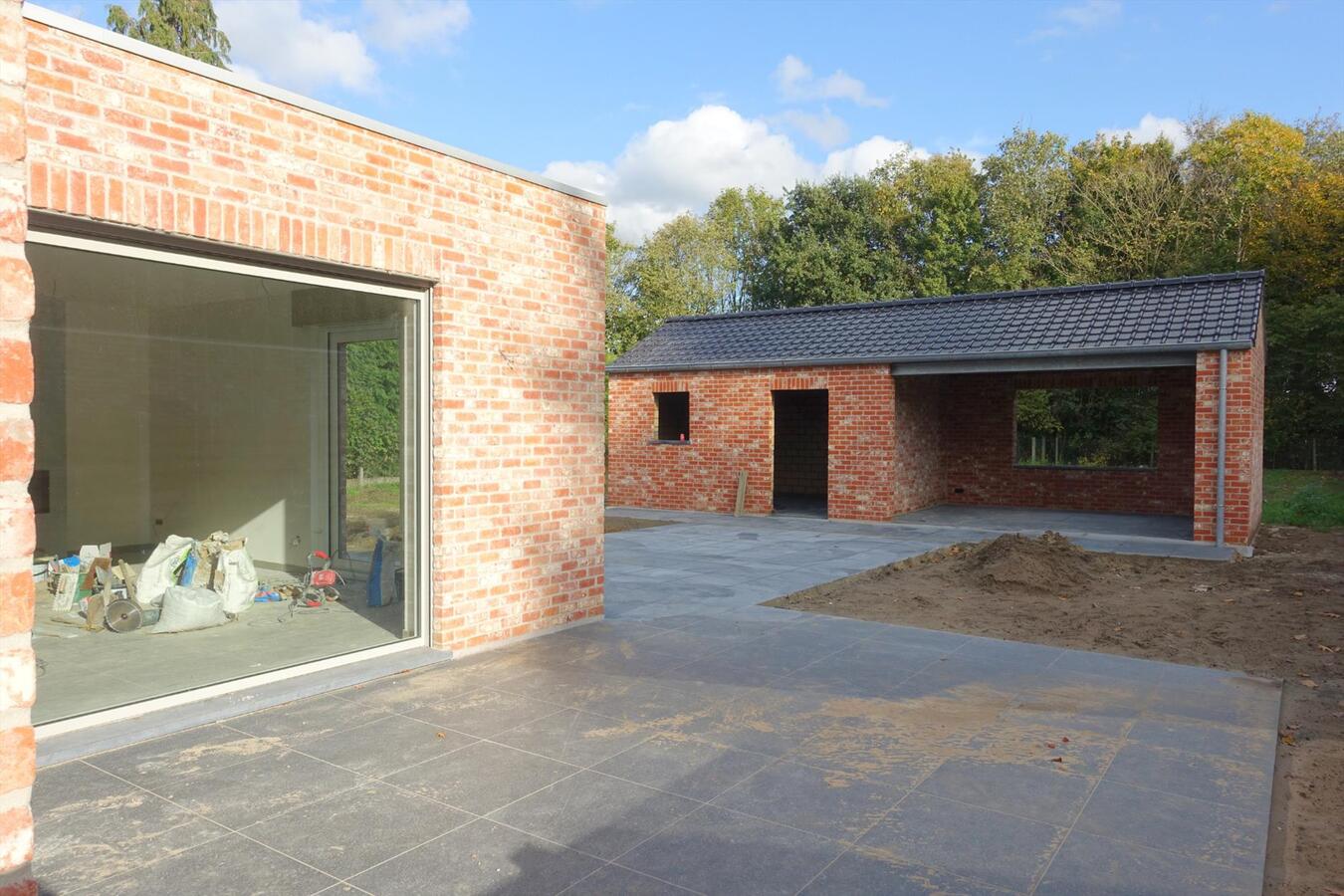 Moderne nieuwbouwvilla met 4 slaapkamers 