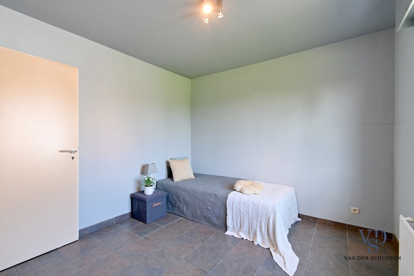 Bungalowwoning met afzonderlijke garage 