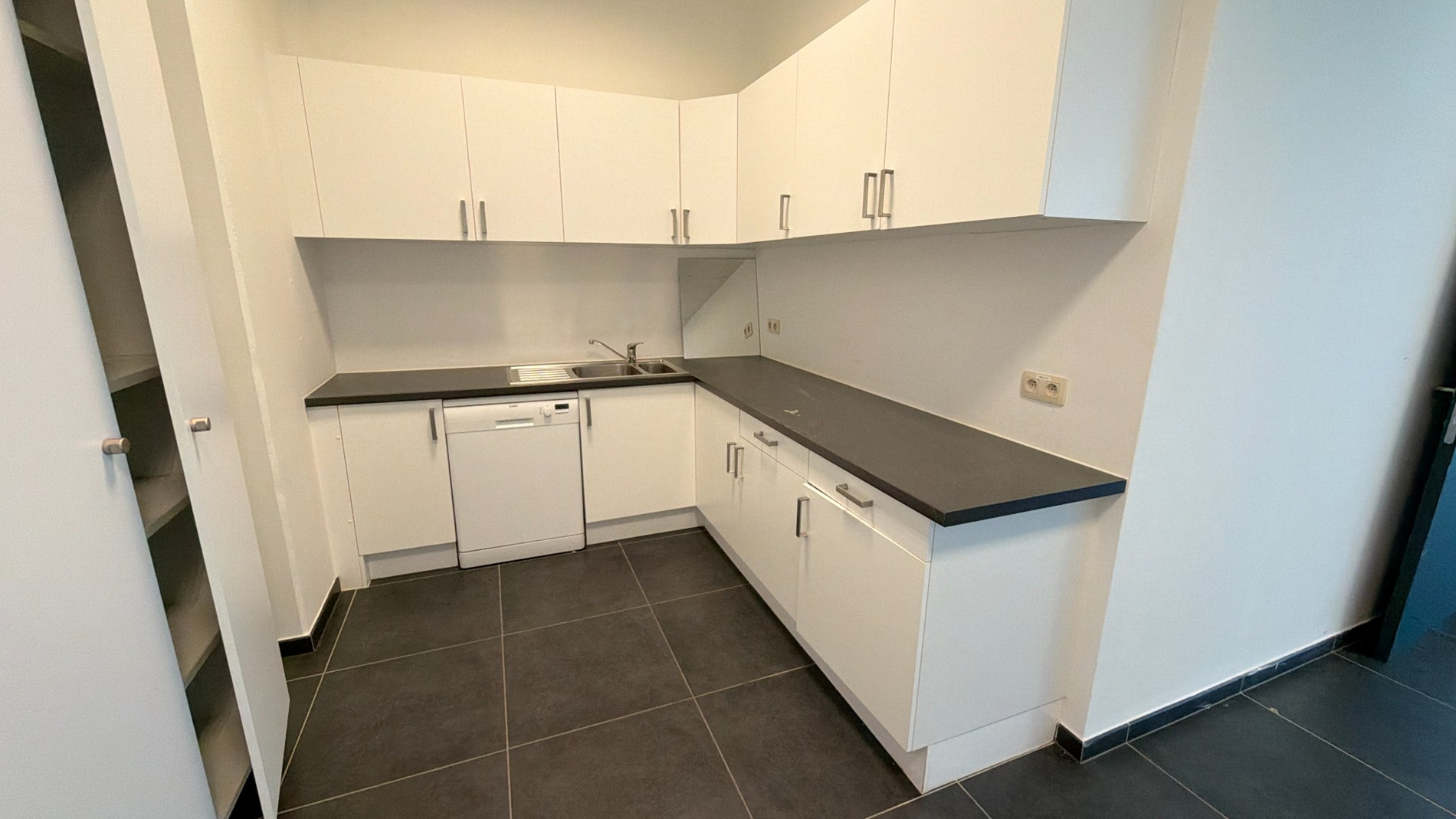 Kantoren te huur op zichtlocatie langs N16 in Bornem