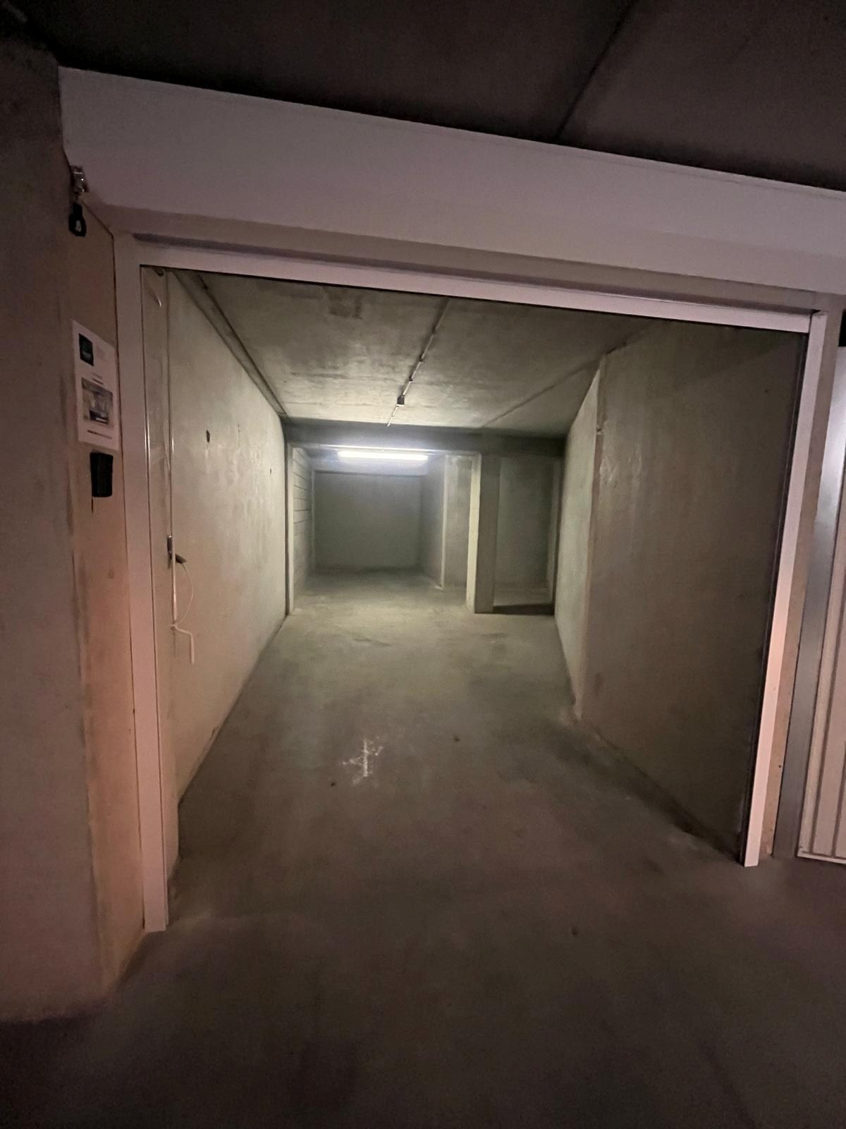 Double garage située dans un complexe de garages sur la Zoutelaan à Knokke. 