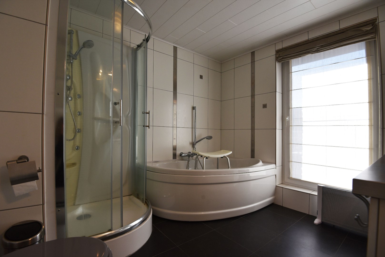 Half open bebouwing met 3 slaapkamers, tuin en garage te Maldegem 