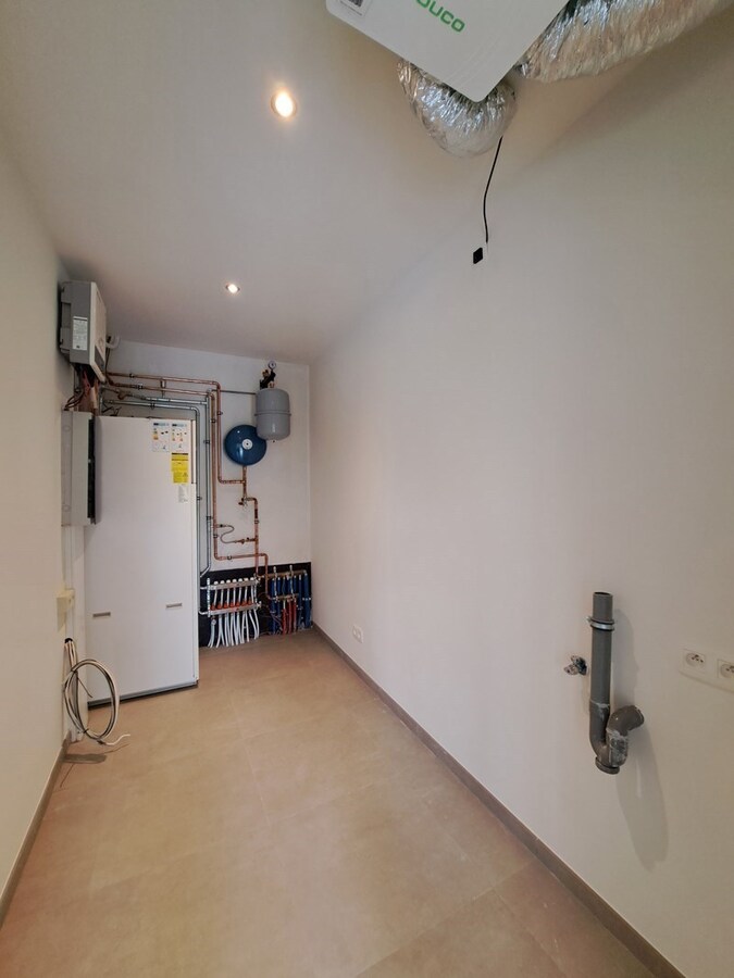 Mooi ruim energiezuinig gelijkvloers appartement te Dilsen-Stokkem 