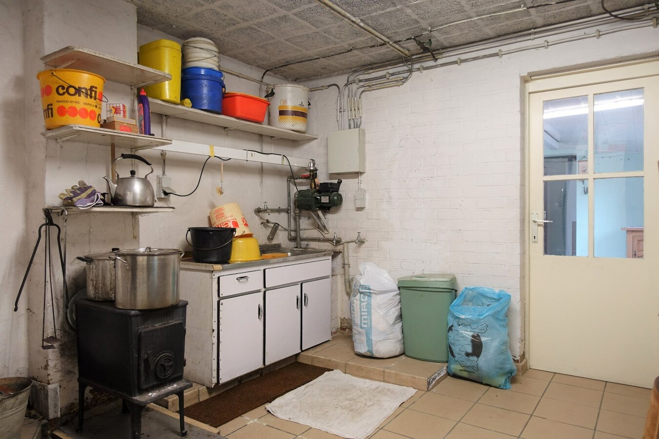 Karaktervolle woning met dubbele garage op 1.408m² 