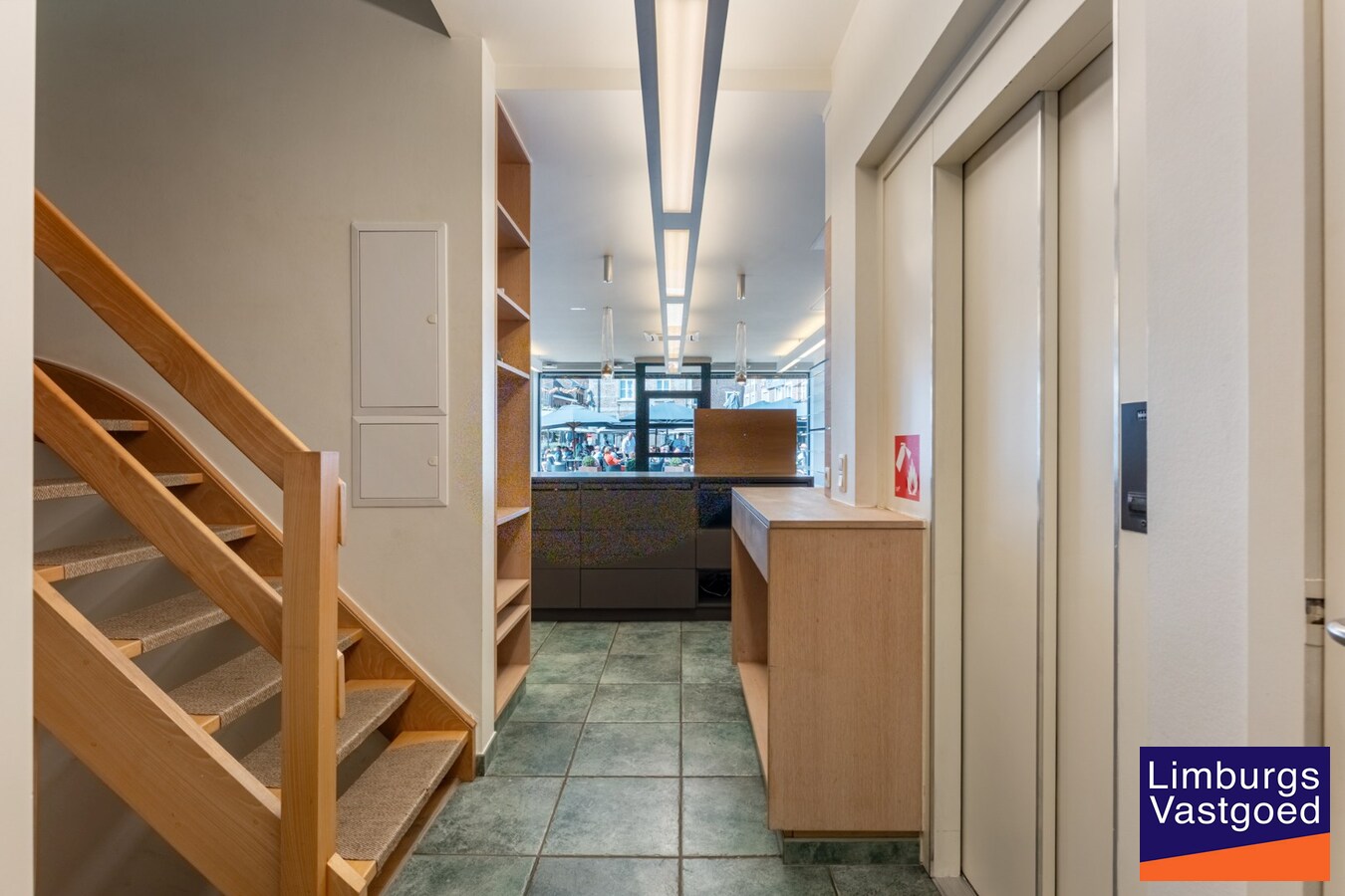 Handelshuis op commerciële topligging aan de Grote Markt 