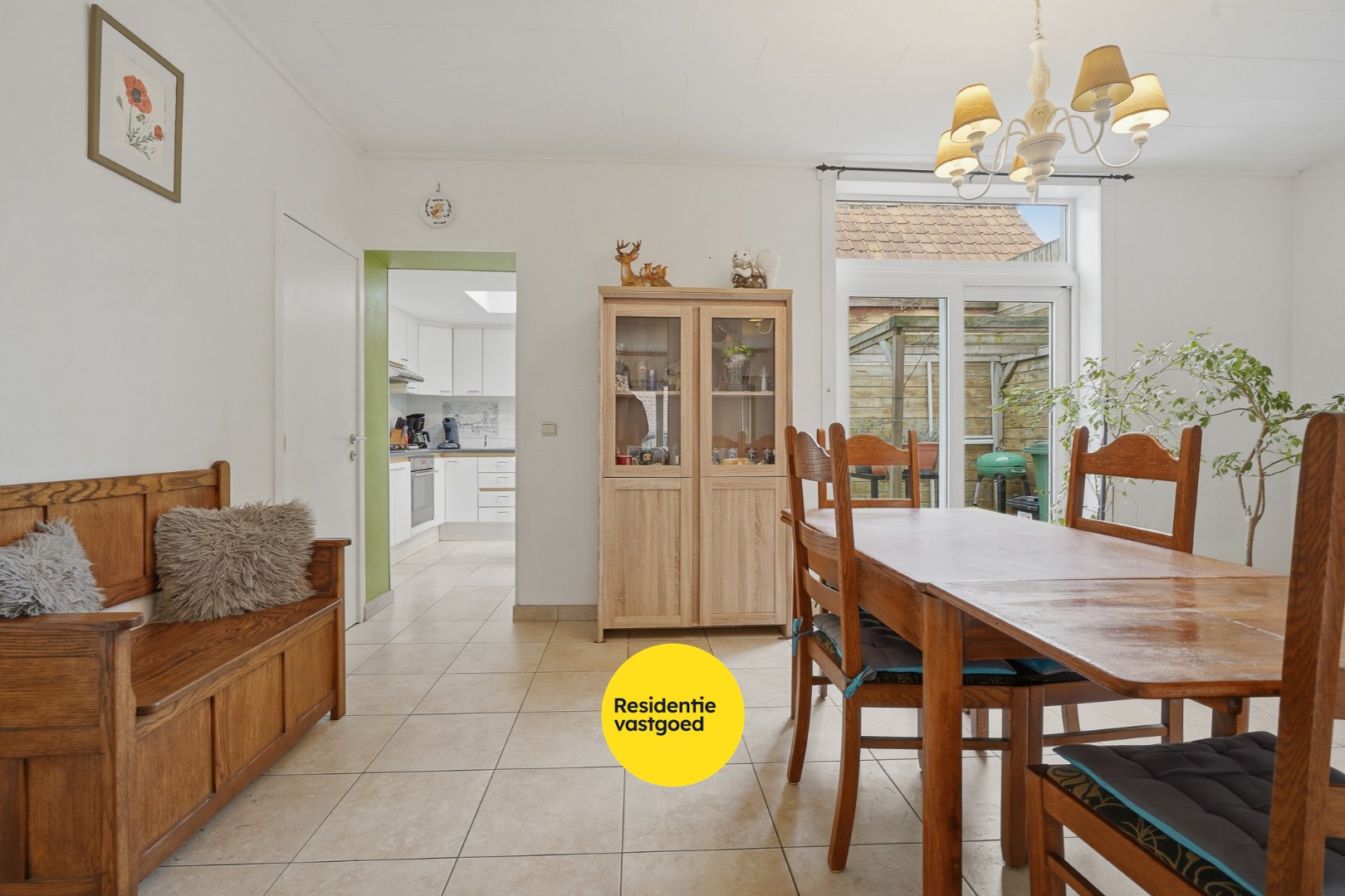 Instapklare woning in hartje Diksmuide, met zicht op het stadspark! 