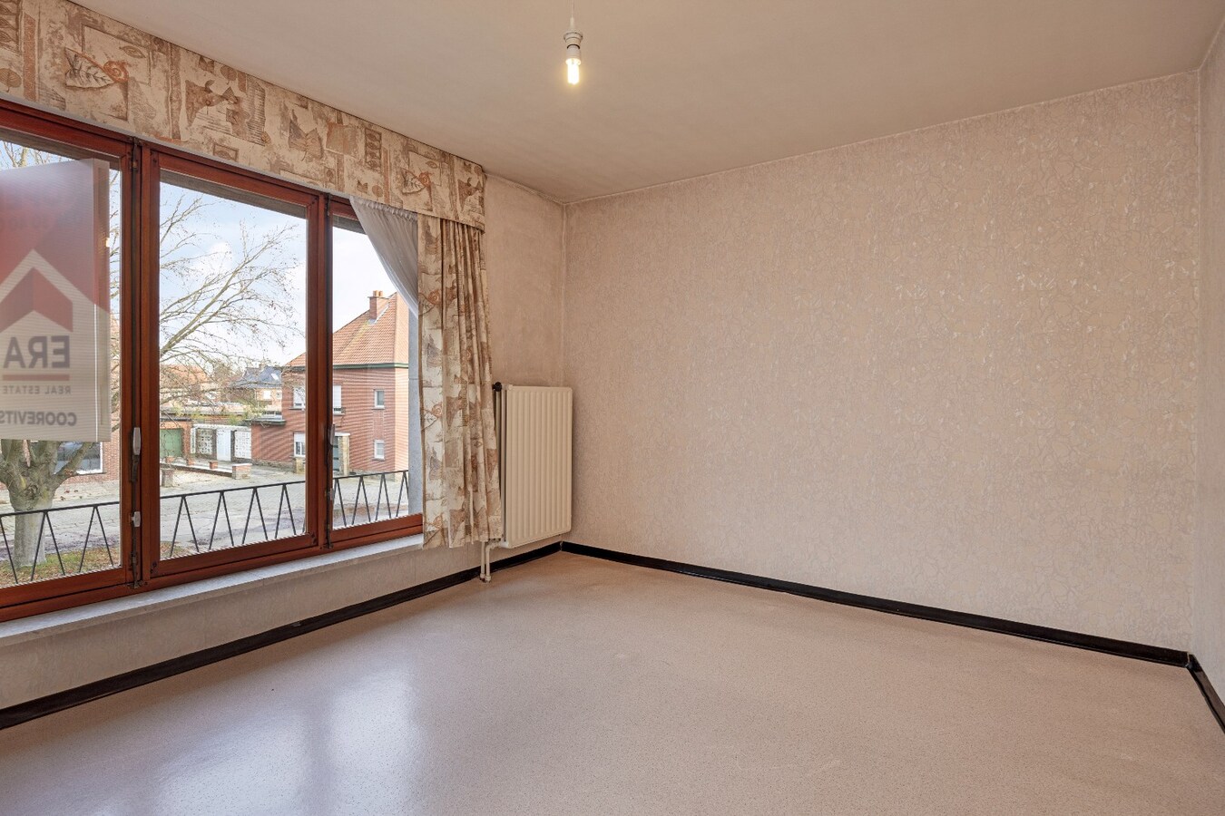 Stevige gezinswoning met 4 slpk in centrum Oudenaarde 