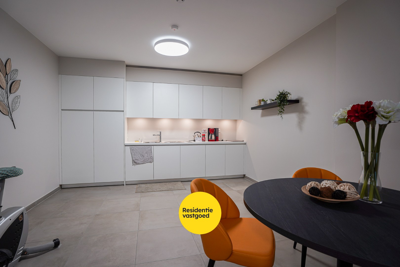 Prachtige assistentiewoning in hartje Aartrijke 