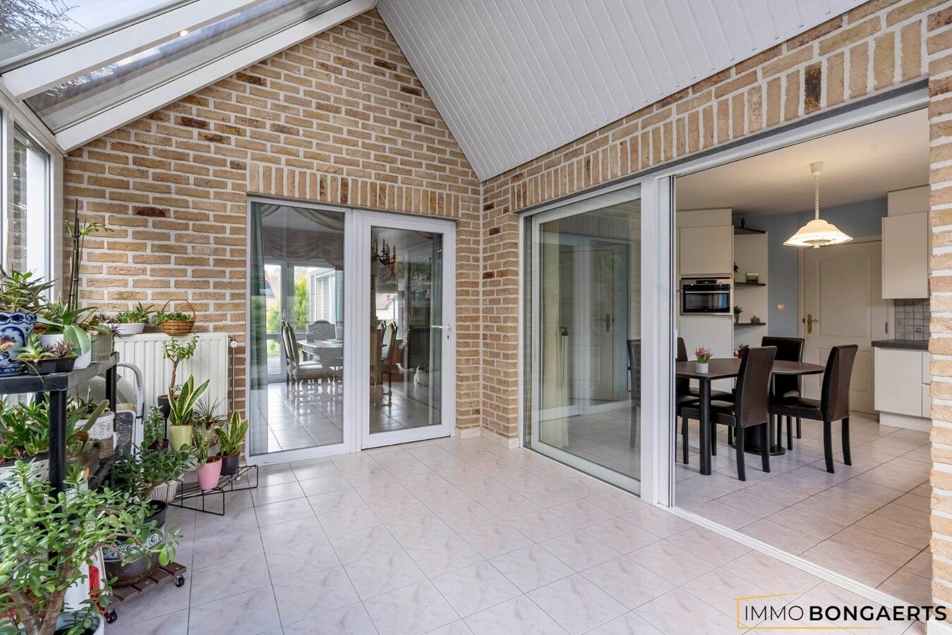 Ruime, rustig gelegen woning met drie slaapkamers 