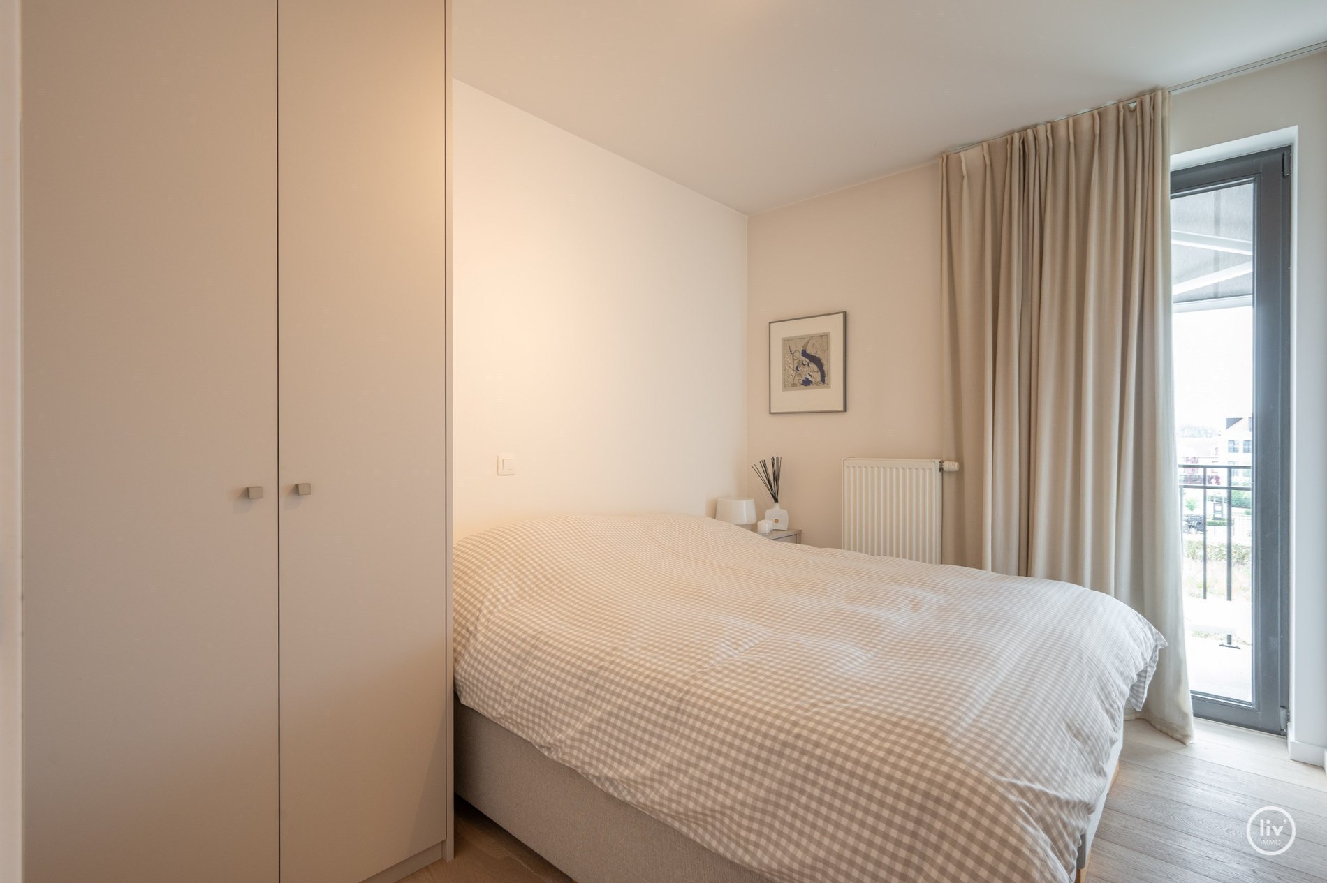 Appartement moderne avec 2 chambres à coucher complètes et de grandes terrasses orientées au sud situé à Duinenwater. 