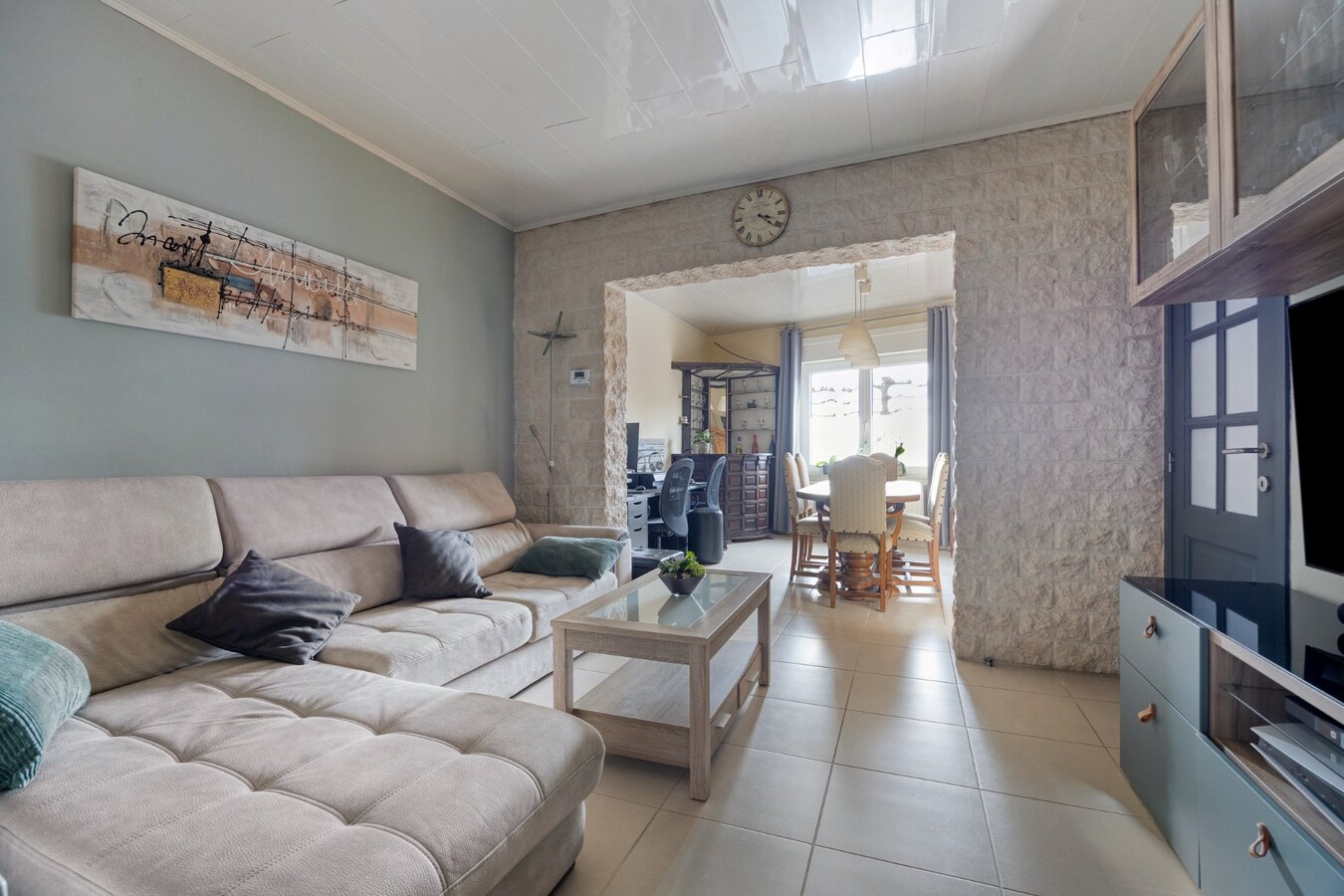 Halfopen bebouwing met 3 slaapkamers te Hoegaarden 