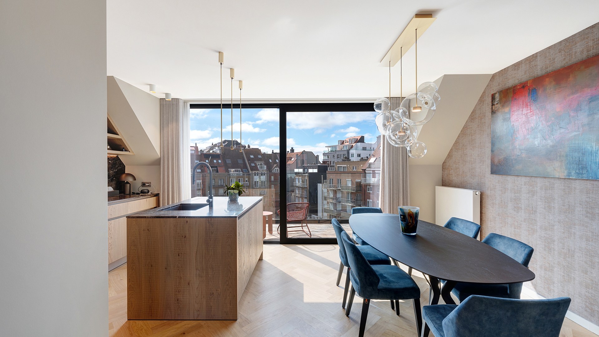 itzonderlijk duplex penthouse van 125 m² in residentie William, een recent en stijlvol gebouw (2020), perfect gelegen in het centrum van Knokke 