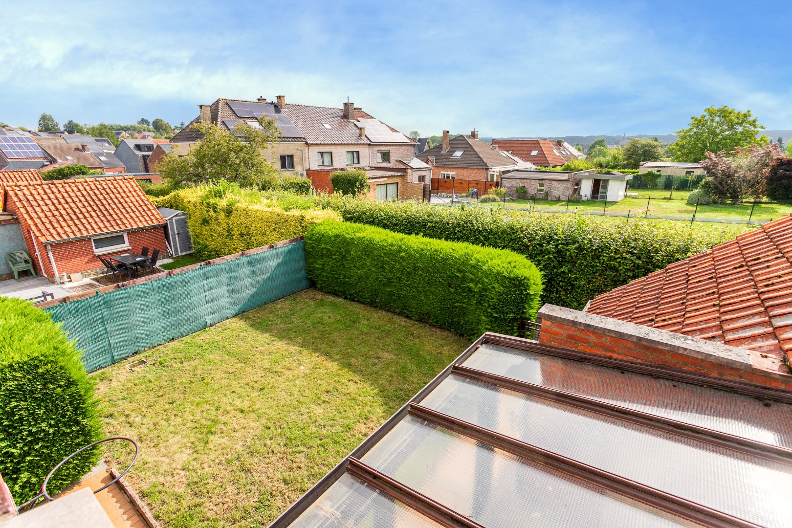 Te renoveren woning met 3 slpk te Lembeek 