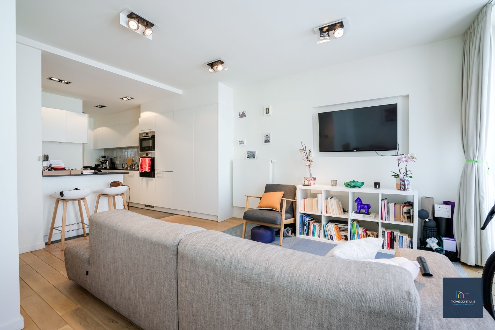 Zeer verzorgd 1-slaapkamerappartement met terrasje  nabij het centrum 