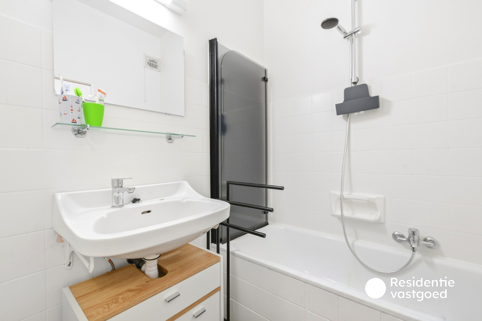 Gerenoveerd 2-slaapkamerappartement met terras op topligging aan de Haven van Blankenberge 