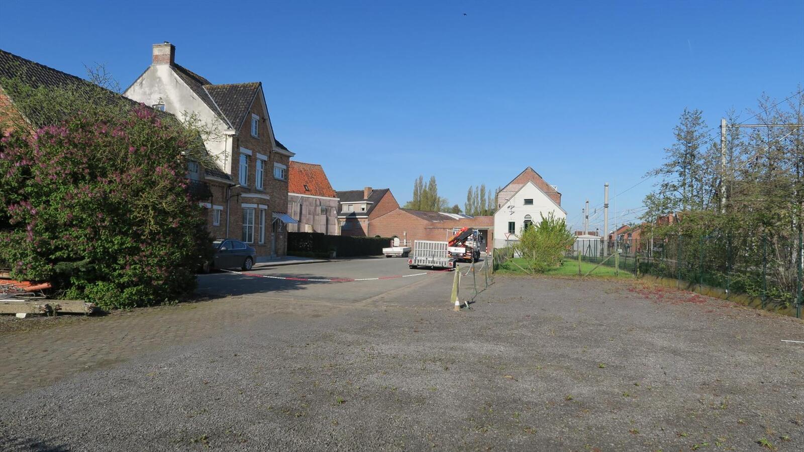 Ruim perceel grond van 3984m² 