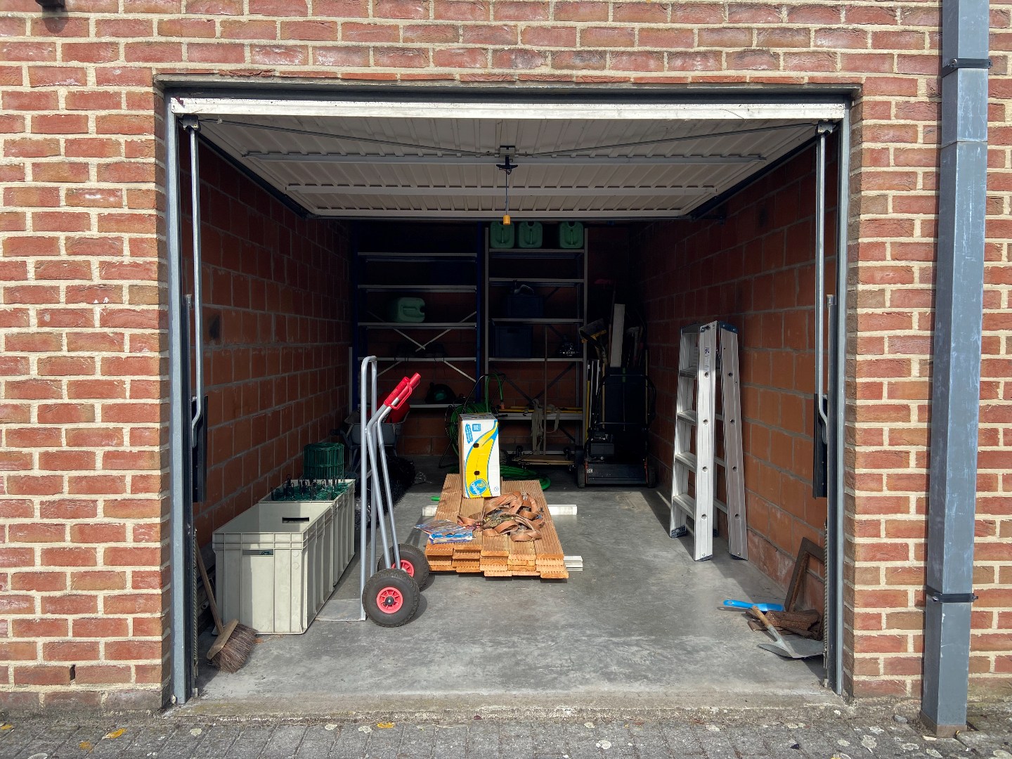 Instapklaar appartement met zonnig terras en 2 slaapkamers in hartje Vijve! 