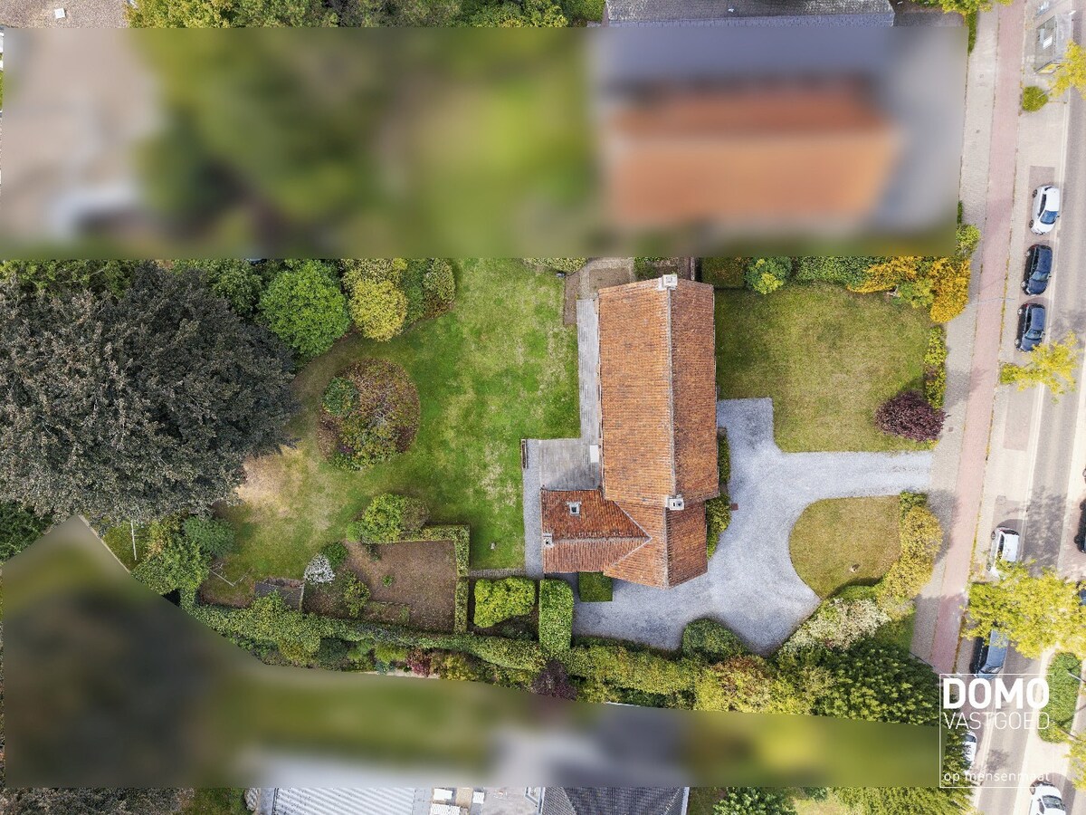 Exclusieve statige open bebouwing met zuid gerichte tuin in het centrum van Kermt (Hasselt) 