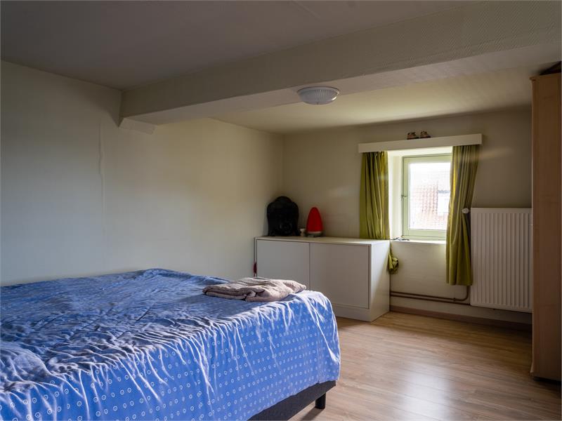 Landelijk gelegen vrijstaande woning op groot stuk grond! 