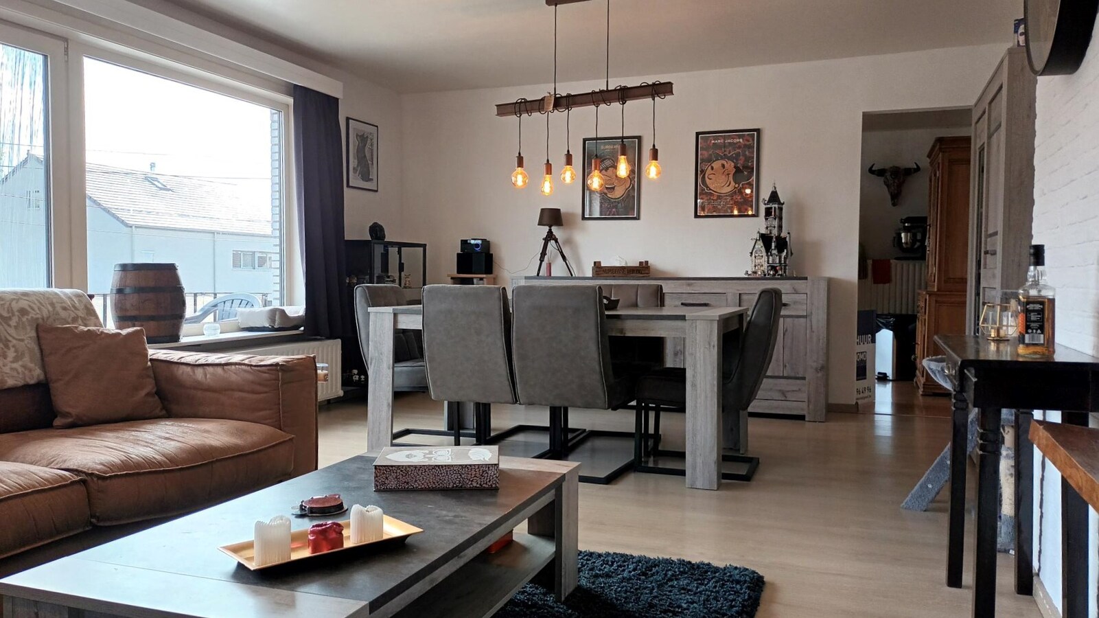 GUNSTIG GELEGEN 2-SLAAPKAMER APPARTEMENT TE LEOPOLDSBURG. 