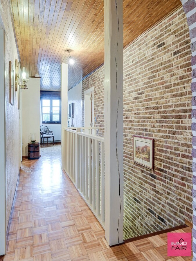 Energiezuinig landhuis met 4 slaapkamers op perceel van bijna 2000 m² 