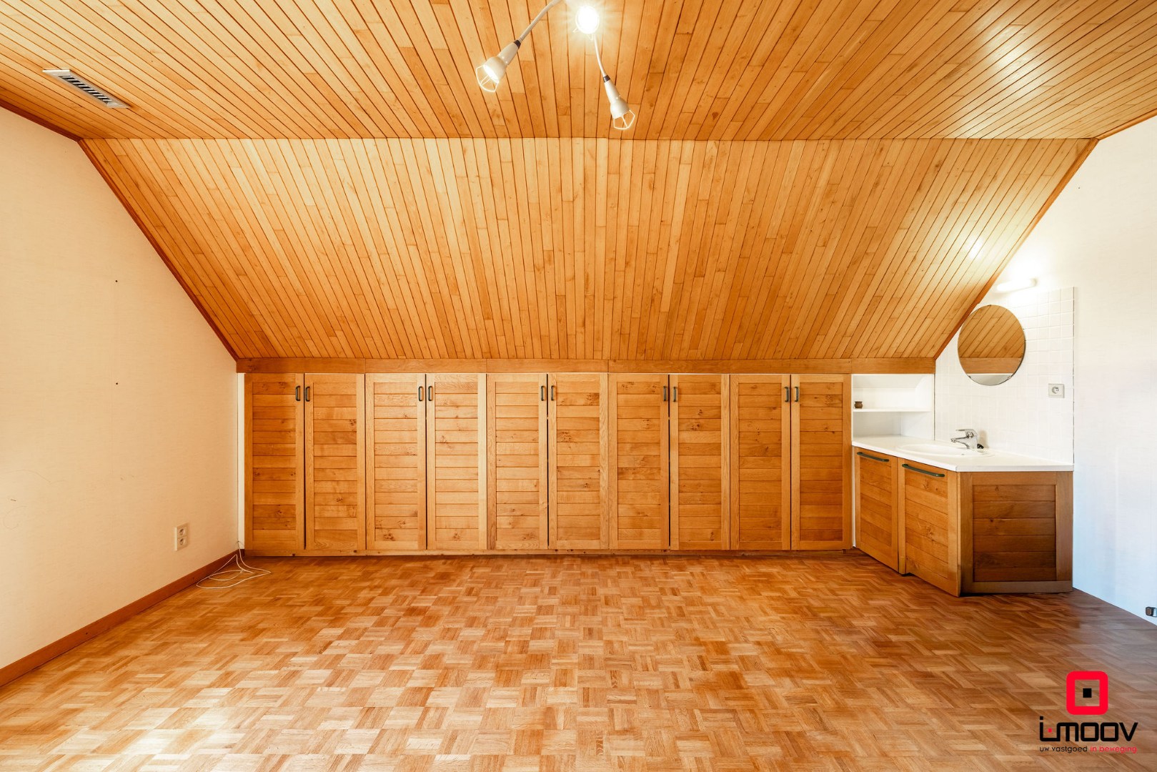 Karaktervolle villa met 4 slaapkamers in een groene en residentiële omgeving te Drongen 