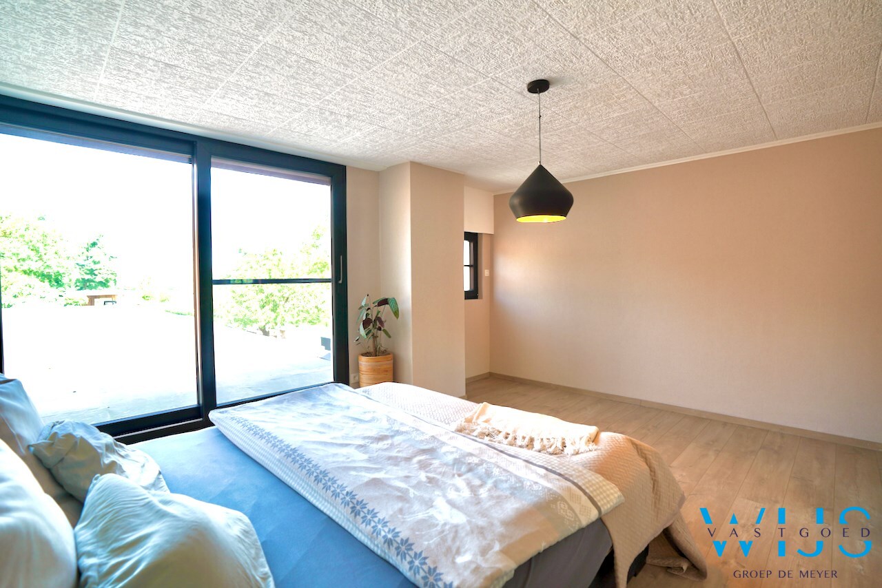 Instapklare woning op 4.152m² te Doornzele ! 