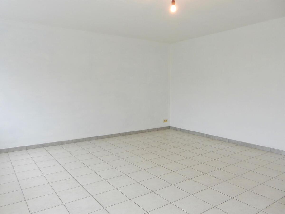 Ruime opgeknapte woning te Jabbeke 