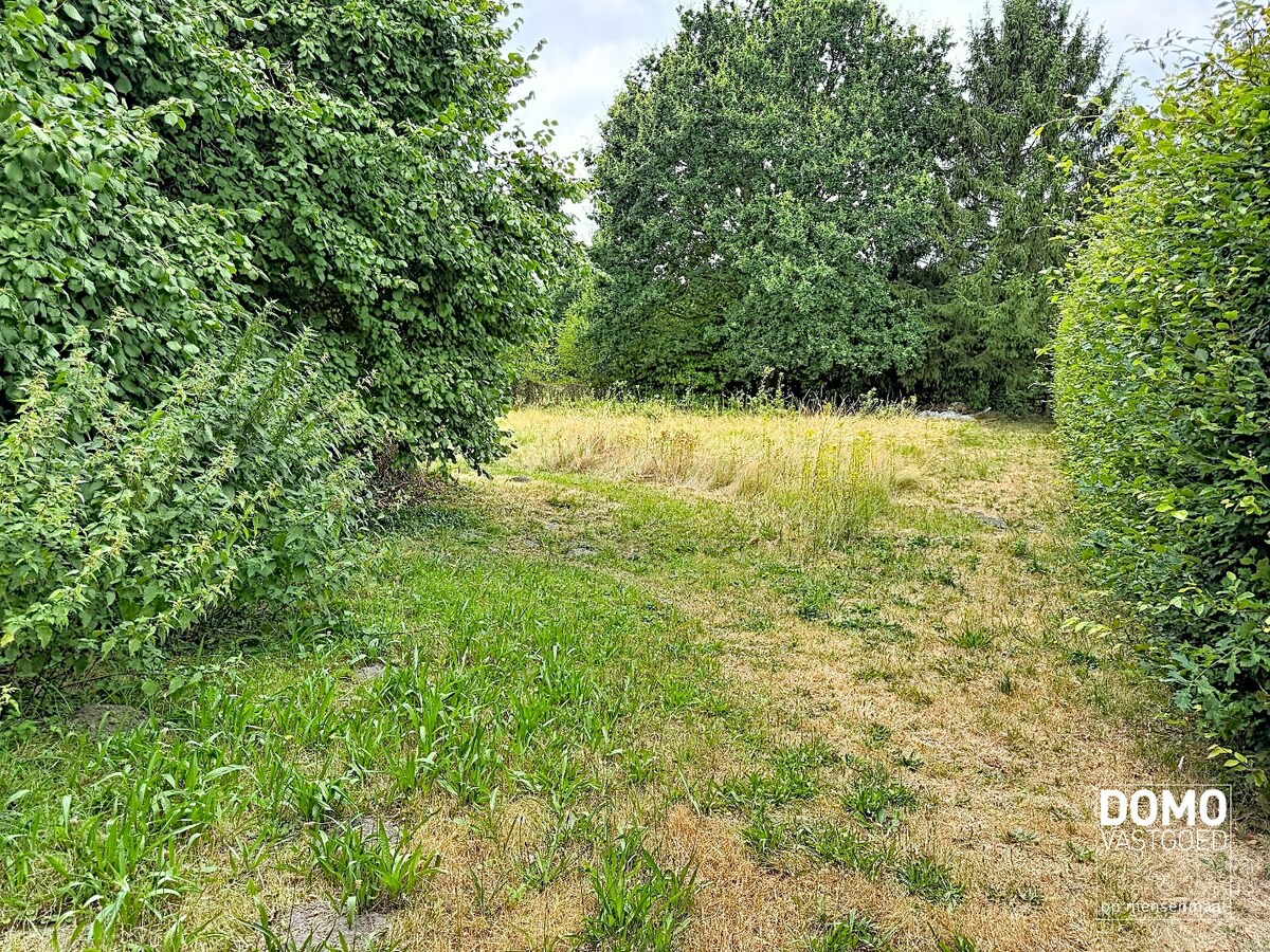 KARAKTERVOLLE RENOVATIEWONING MET 259 M² BEWOONBARE OPPERVLAKTE EN DIEPE WESTGERICHTE TUIN 