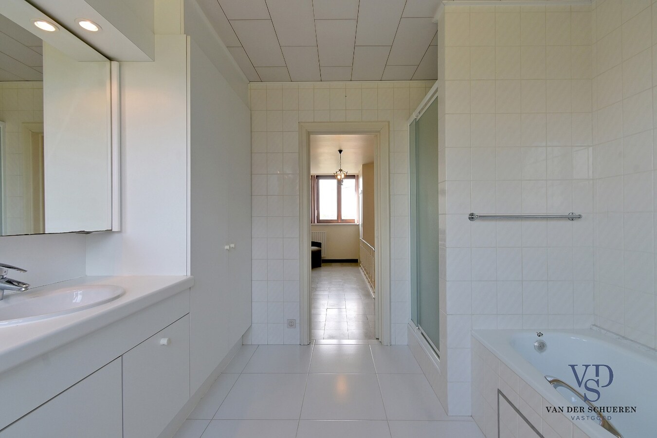 Degelijke villa. 