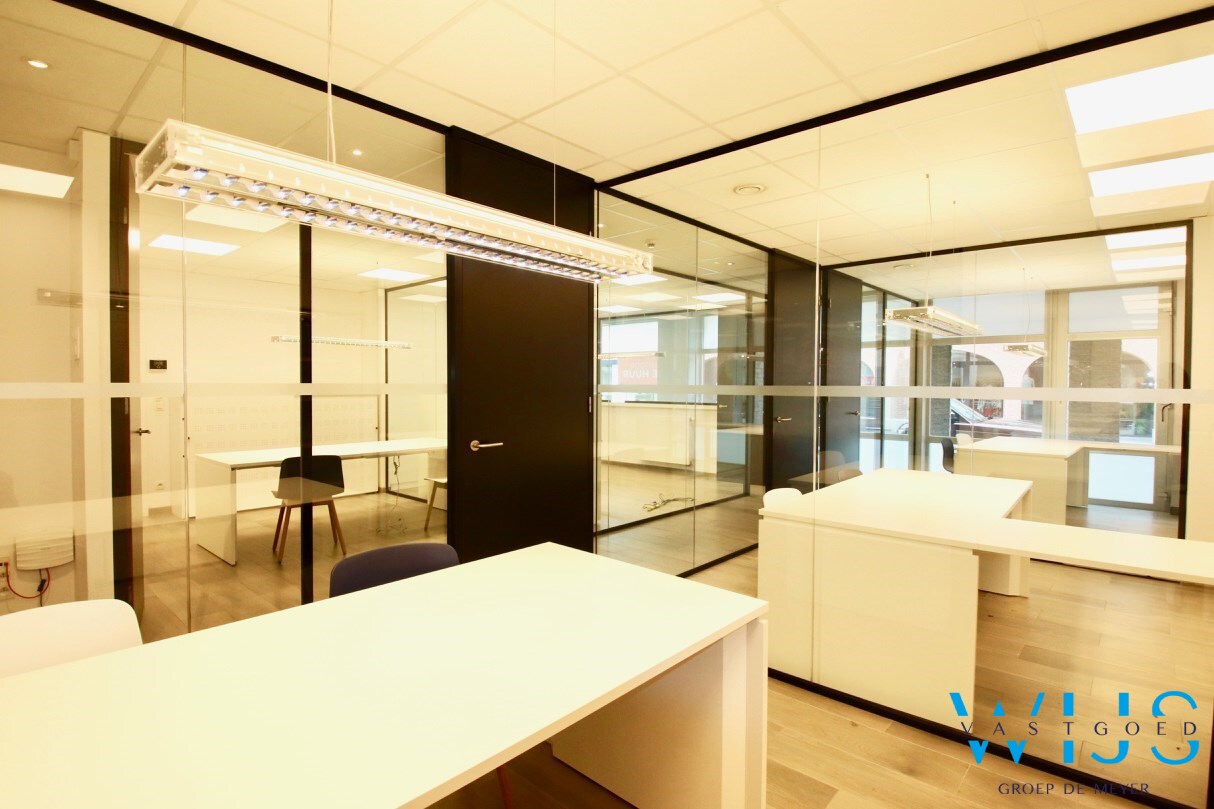 Multifunctioneel handelspand te centrum SLEIDINGE! 