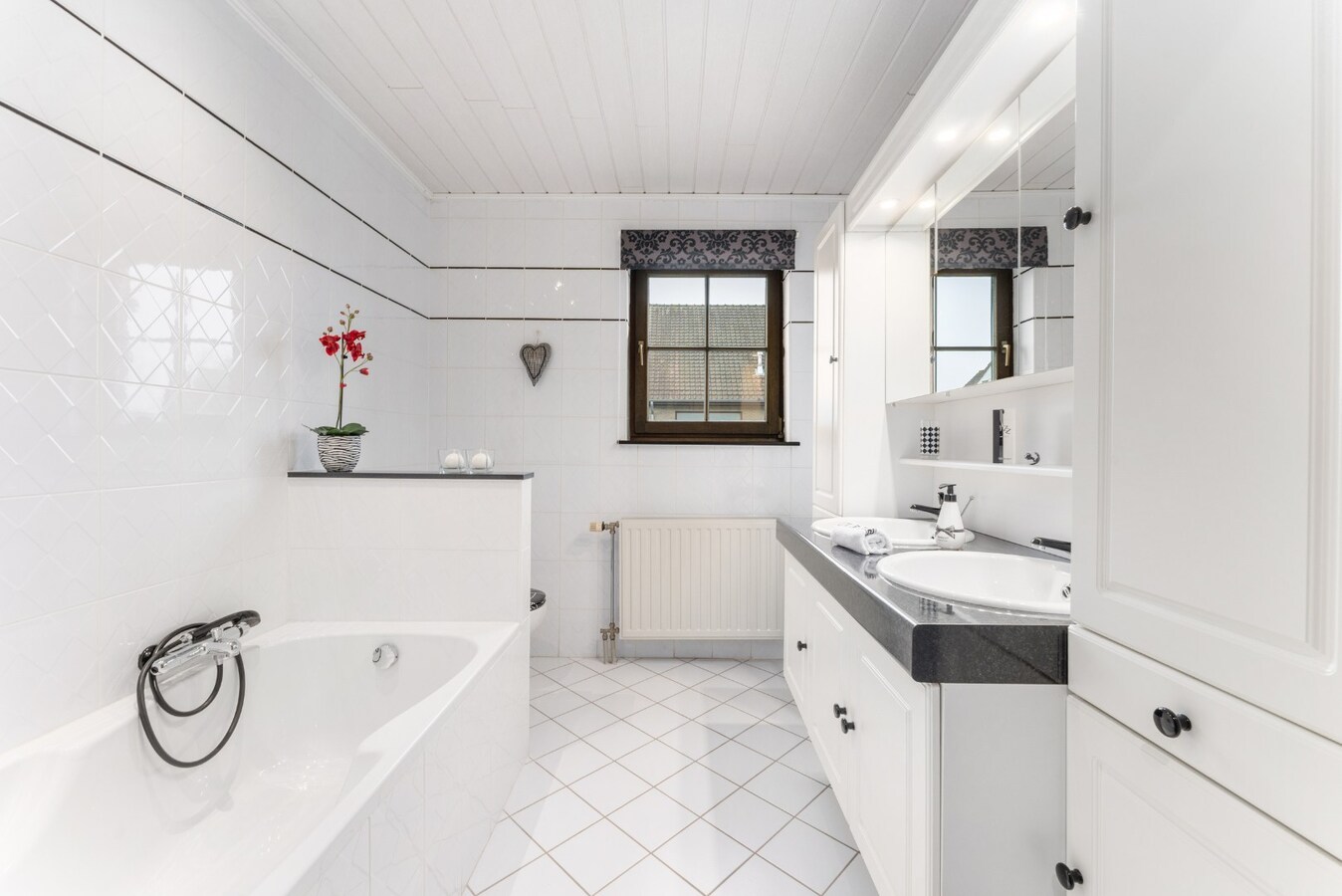 Charmante villa met open zicht in doodlopende straat te Sijsele 