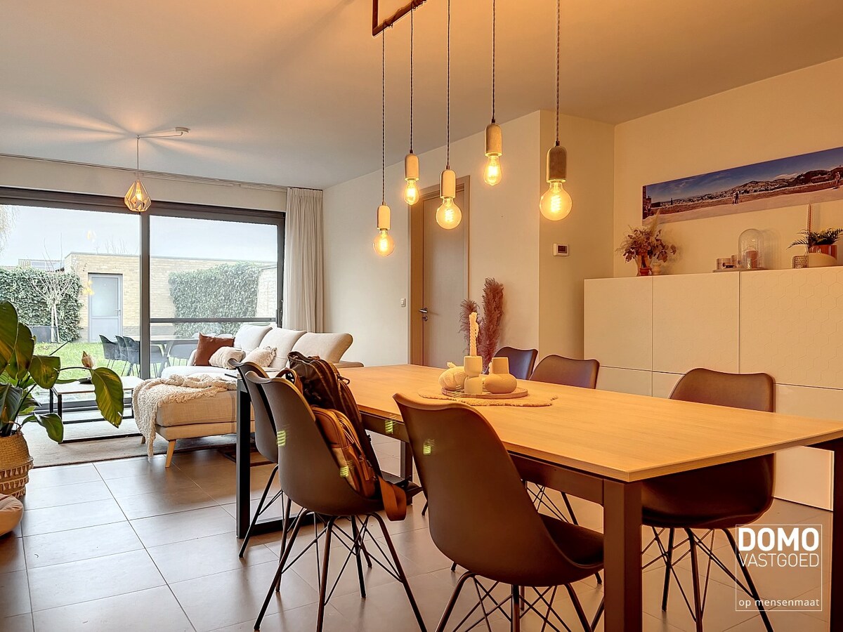 Instapklare en zeer ruime woning te Kuringen. 