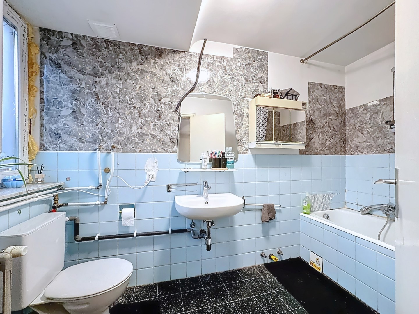 Statige villa met 4 slaapkamers en bureau 