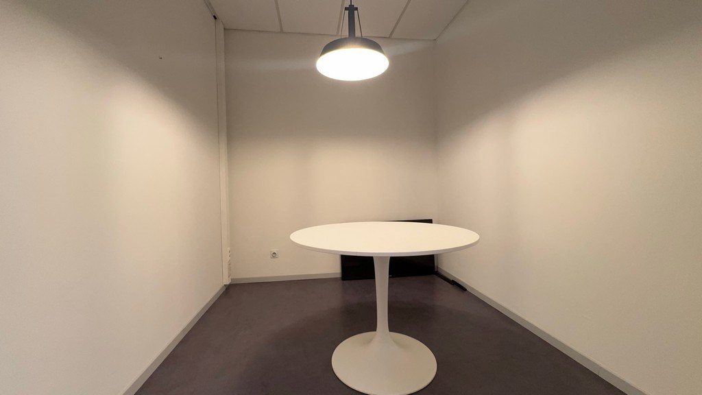 Strategisch gelegen kantoren te huur vlakbij klaverblad in Gent