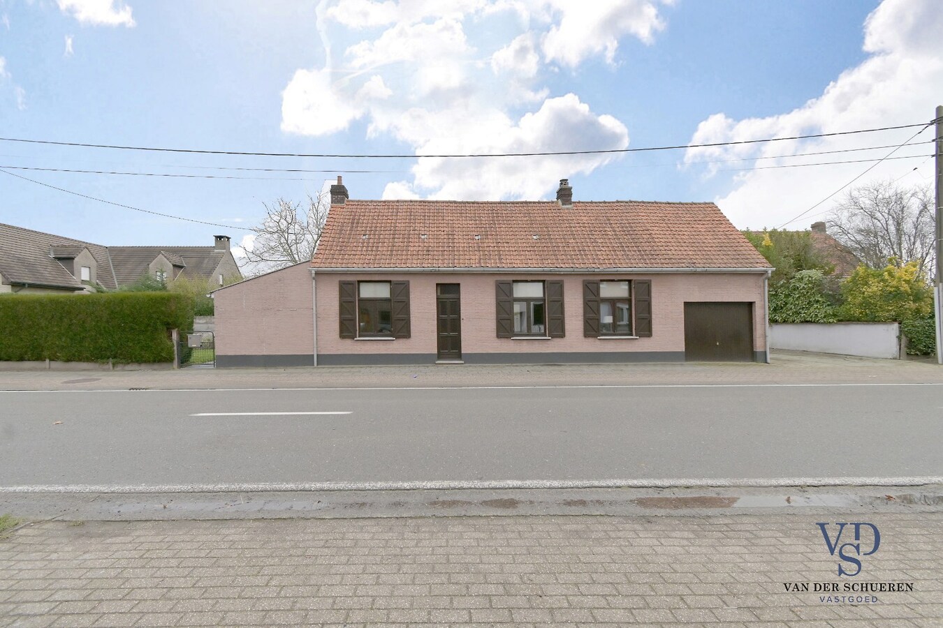 Te renoveren woning met centrale ligging 