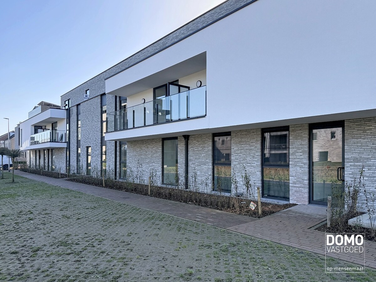 KNAP ARCHITECTURAAL WOONPROJECT IN HET CENTRUM VAN KERMT 