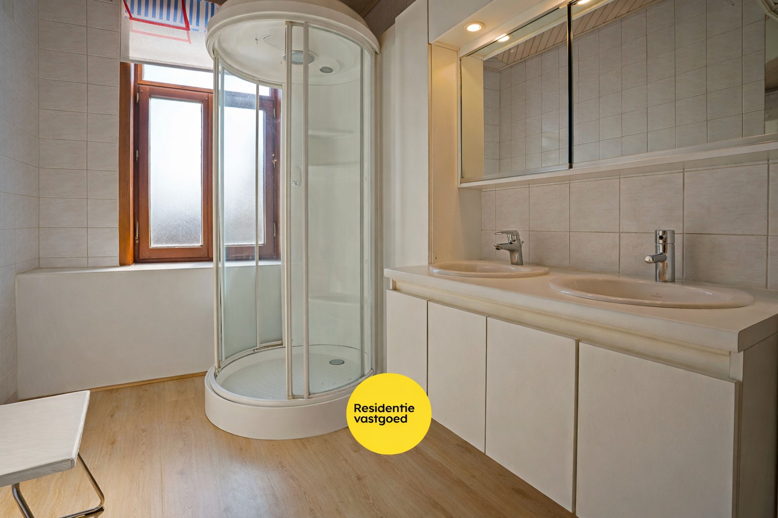 Karaktervolle stadswoning met uitzonderlijke ruimte en tal van mogelijkheden op 210 m² 