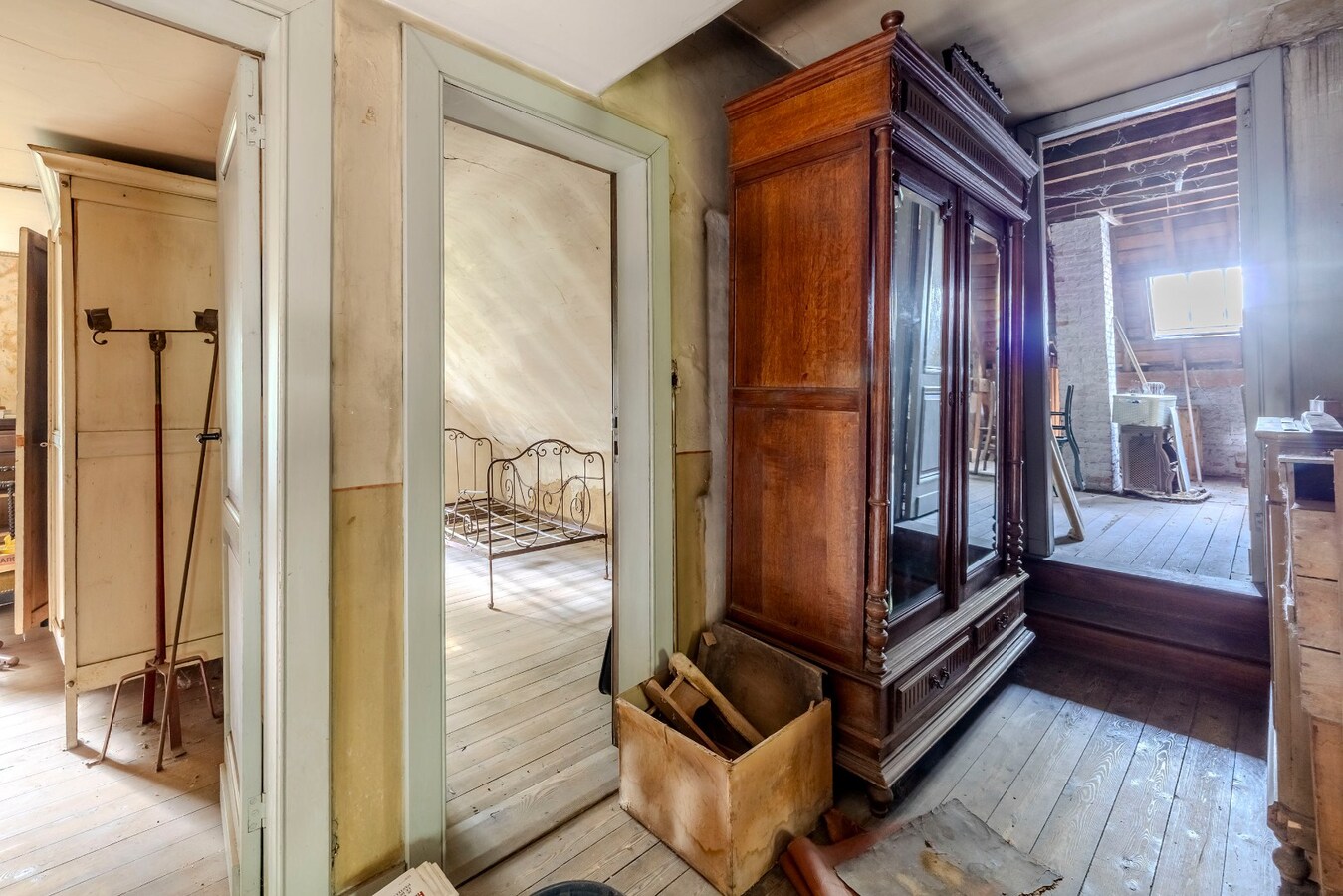 Charmant landhuis in een parkdomein van 7065m² 
