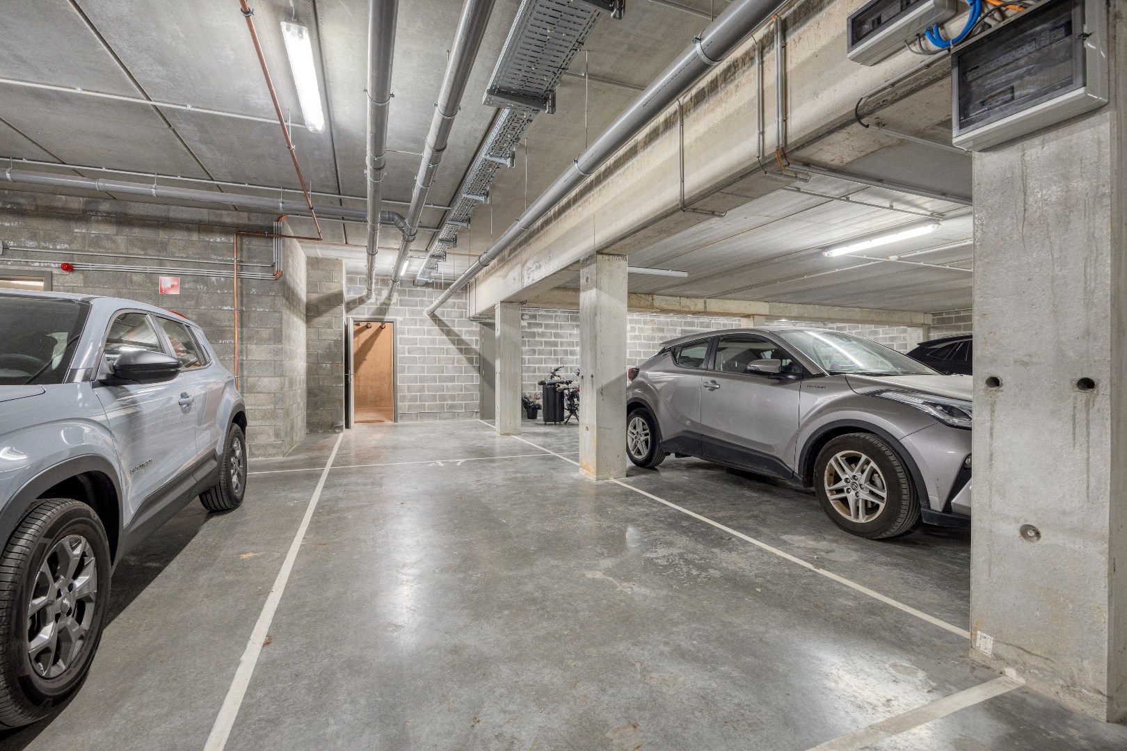 App te huur nabij centrum Halle: 2 slpks, terras, parking + kelder 