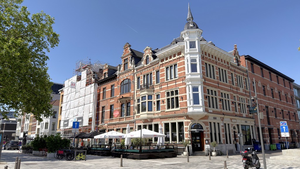 Gerenoveerde kantoren te huur aan 't Zuid in Antwerpen