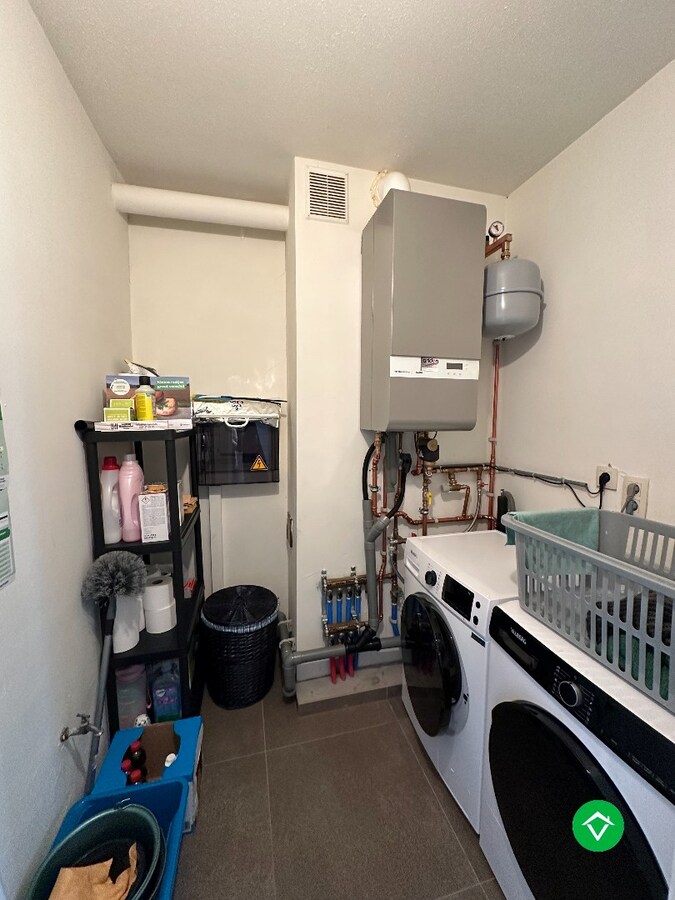 Appartement op eerste verdieping met 2 slaapkamers en terras te Koekelare 