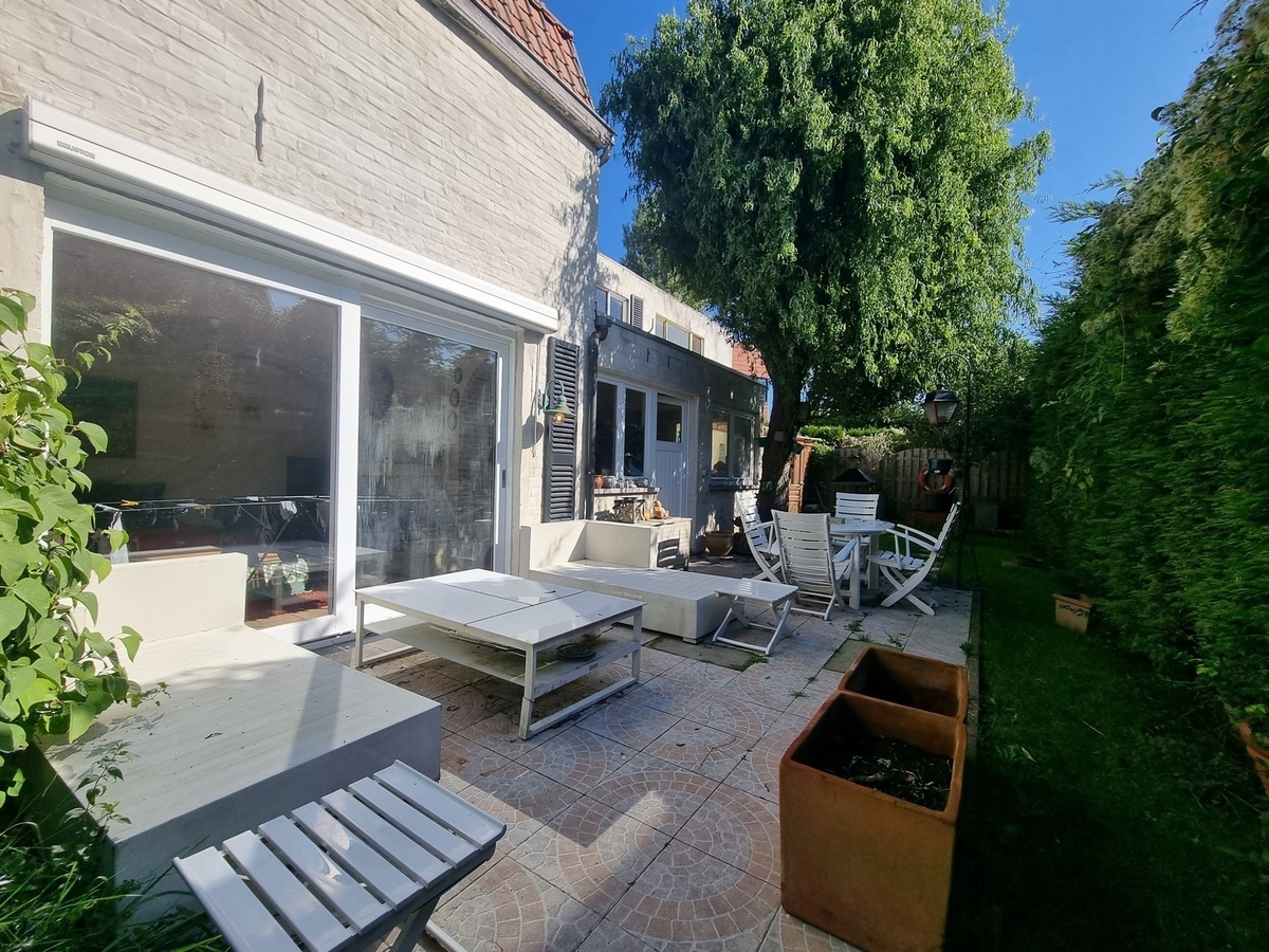 Zeer charmevolle, te renoveren woning te Weskapelle 