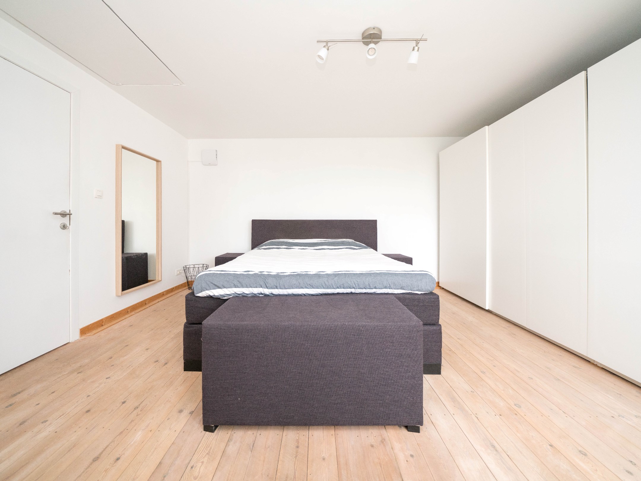 Gerenoveerde woning met grote tuin 