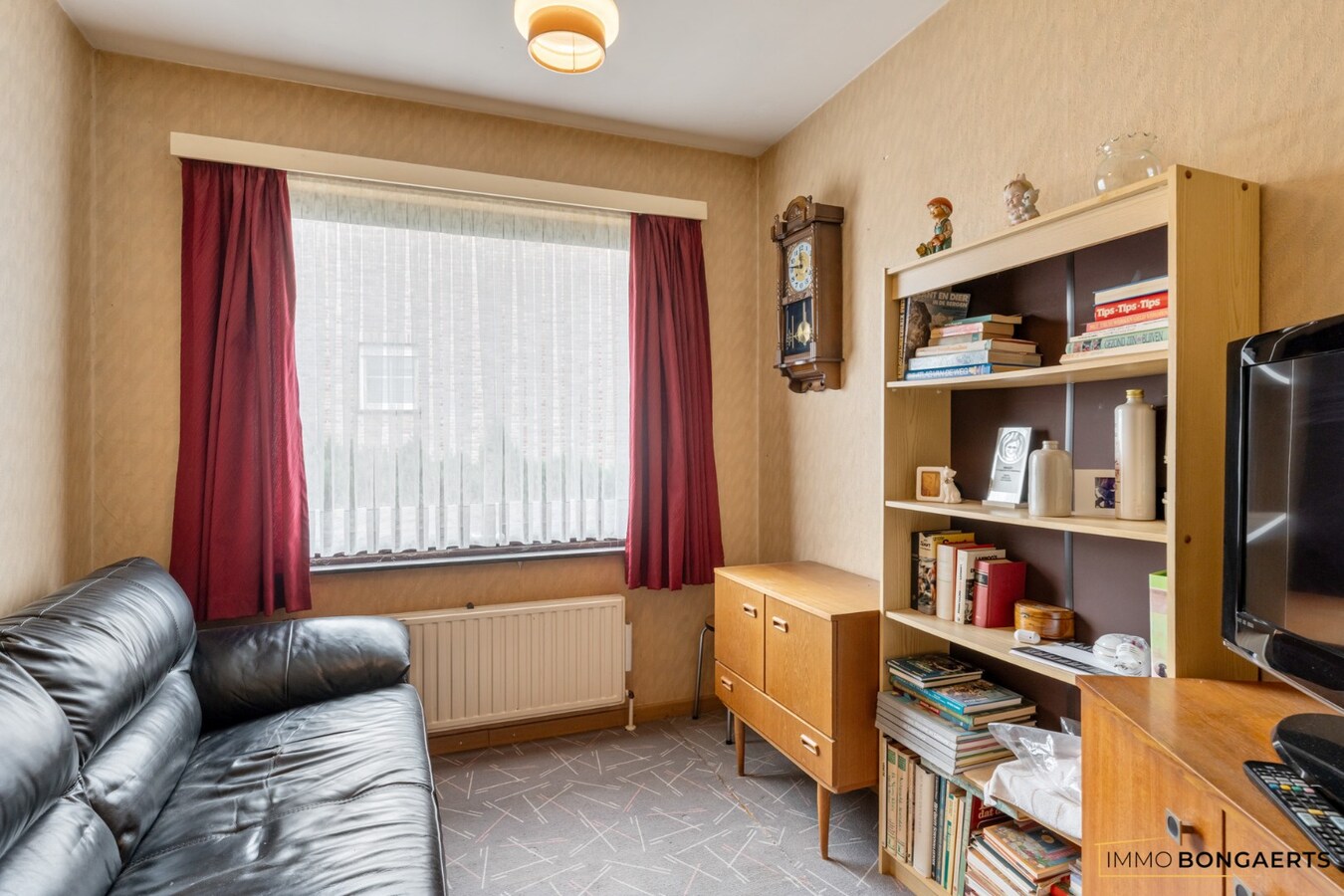 Vrijstaande woning met 3 slaapkamers 