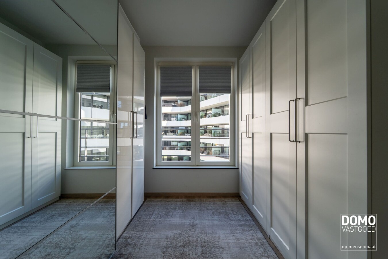 Wonen met zicht op het water – een oase van rust vlak bij het bruisende centrum van Hasselt. 