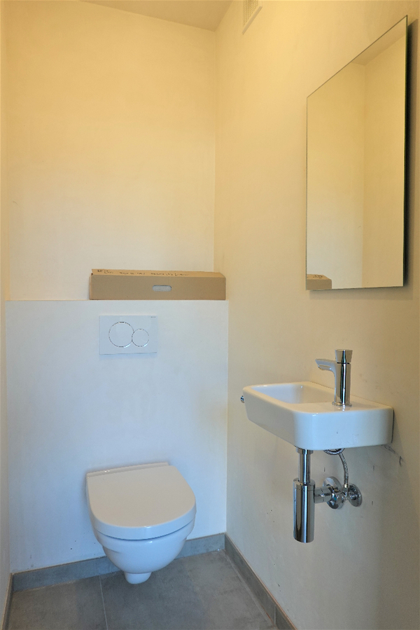 Nieuwbouwwoning nabij centrum Mariakerke 