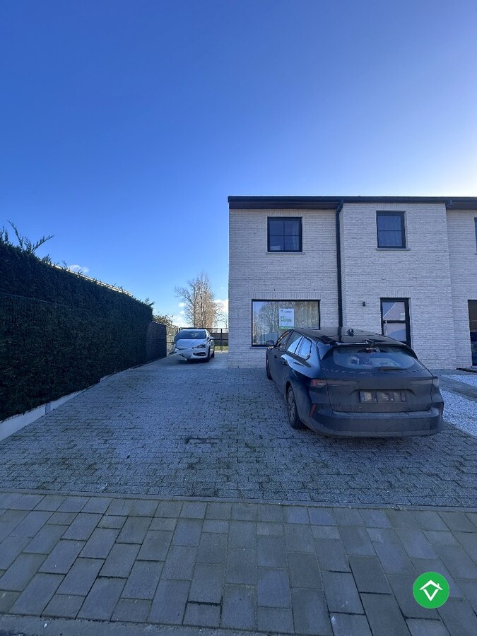 Nieuwbouwwoning met 3 slaapkamers te Koekelare 