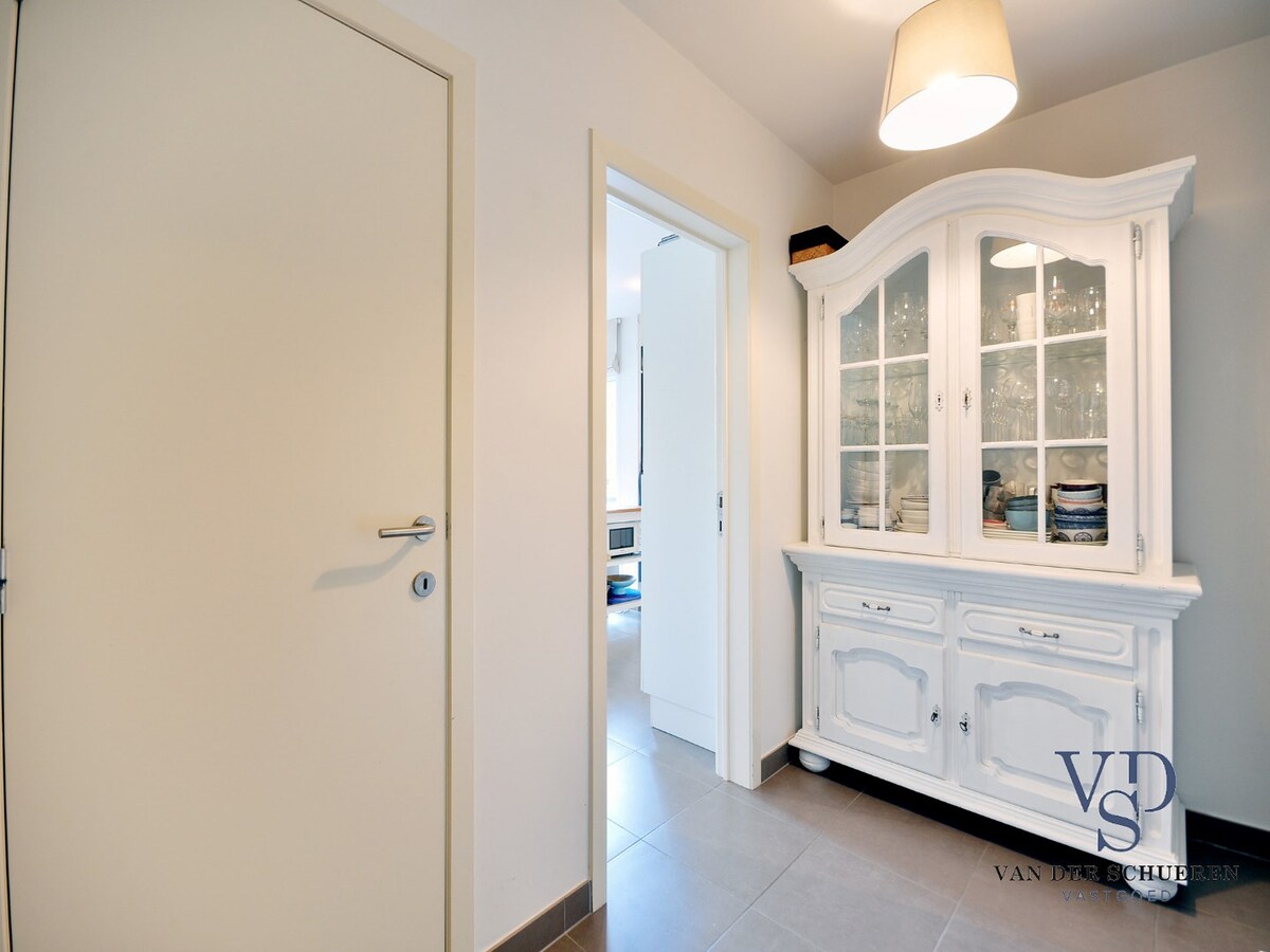 2 slpk-appartement in hartje Dikkelvenne 