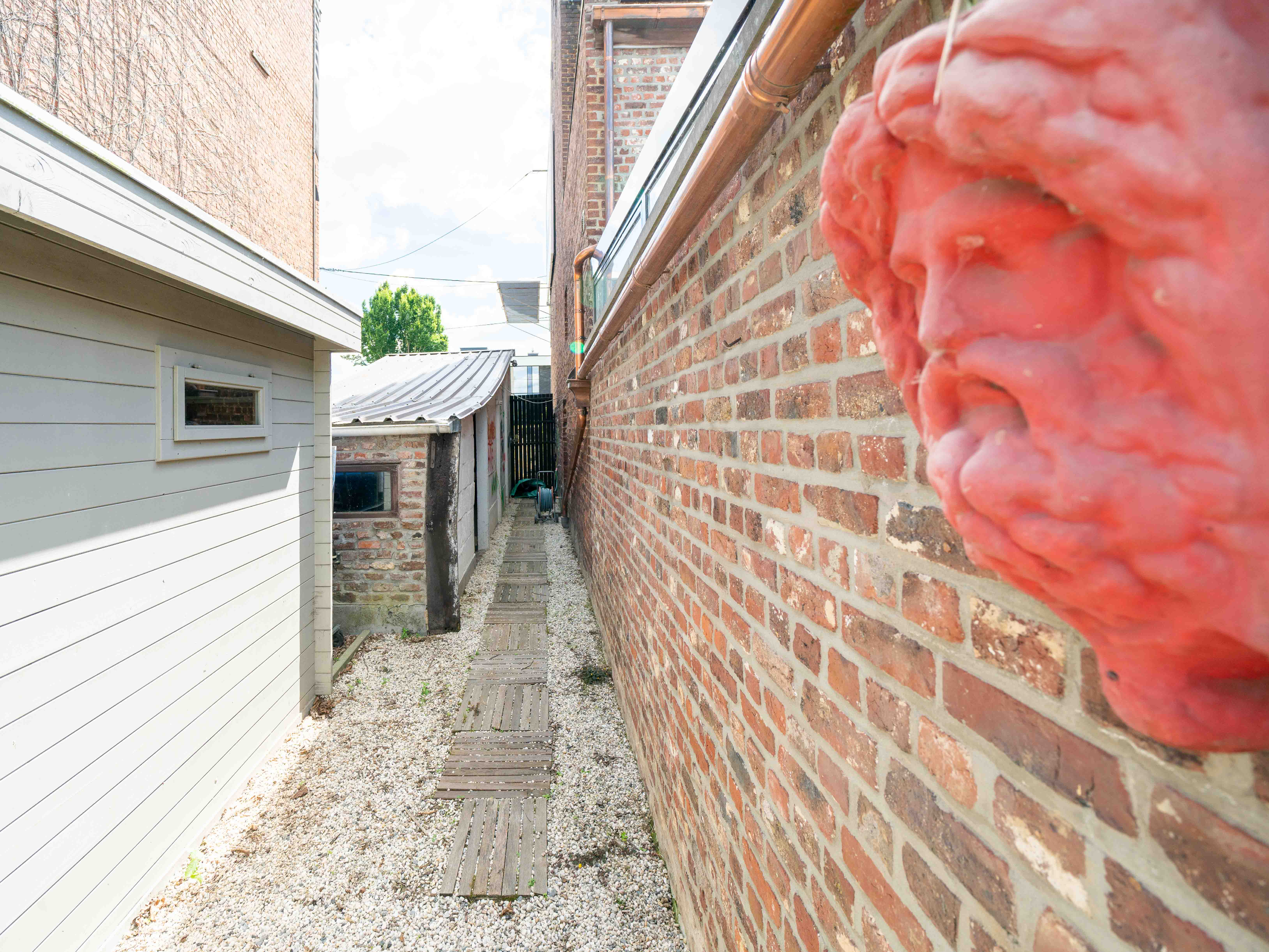 Zeer ruime stadswoning met karakter, inclusief mogelijke bouwgrond 